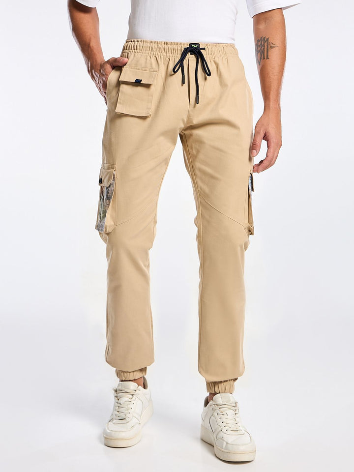 Beige Solid Cargo Jogger for Men Mankright