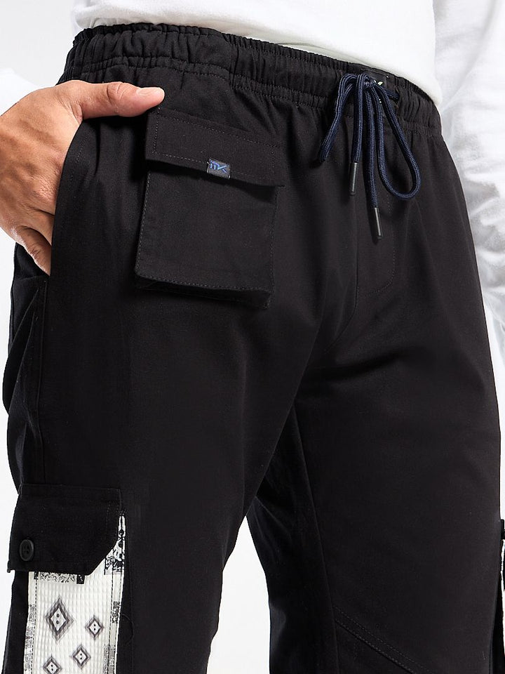 Black Solid Cargo Jogger for Men Mankright